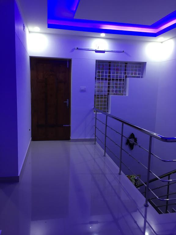 Rams Guest House Near Lulu Mall Thiruvananthapuram Екстериор снимка