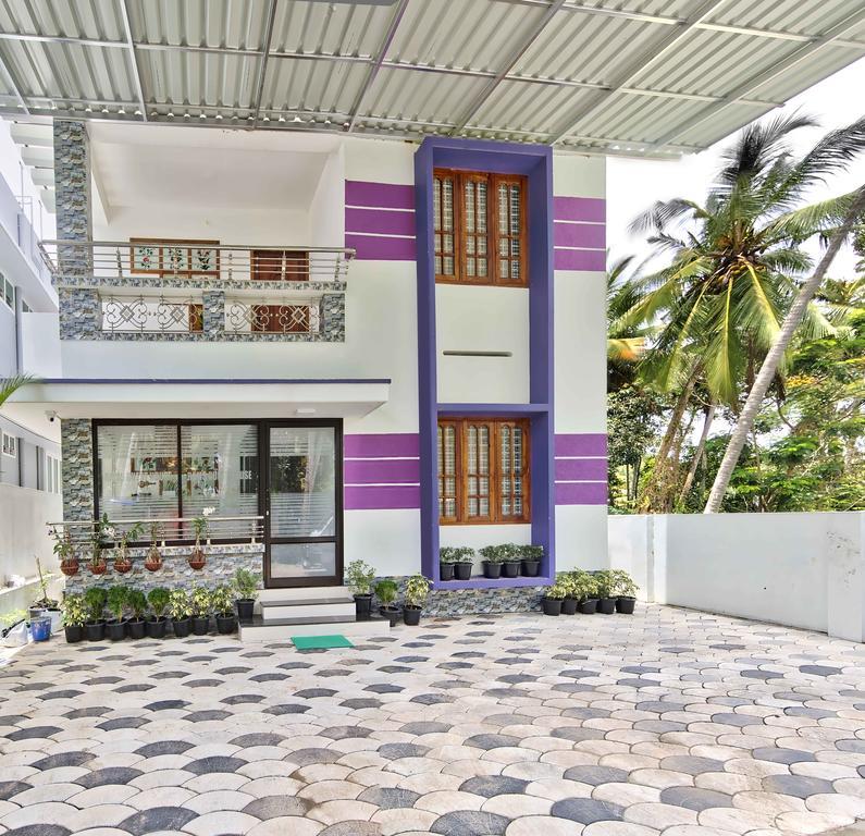 Rams Guest House Near Lulu Mall Thiruvananthapuram Екстериор снимка